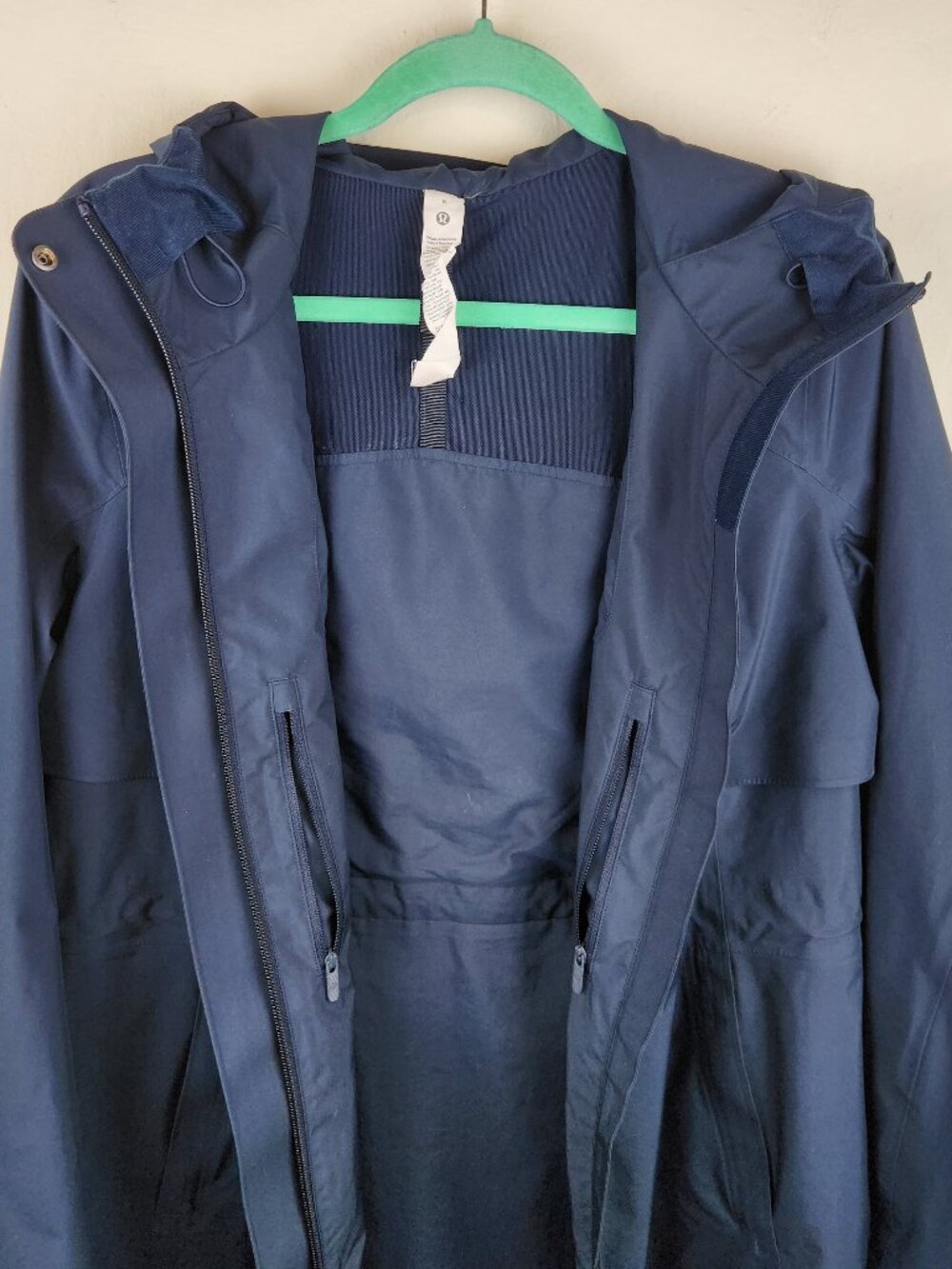 Lululemon Navy Blue Rain Rebel Hooded Jacket sz 8 - Picture 4 of 14